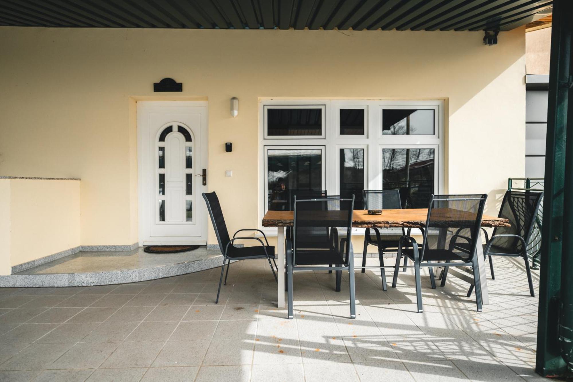 Black Tiger Seaside - Ferienwohnungen Direkt Am See Garden Eksteriør bilde