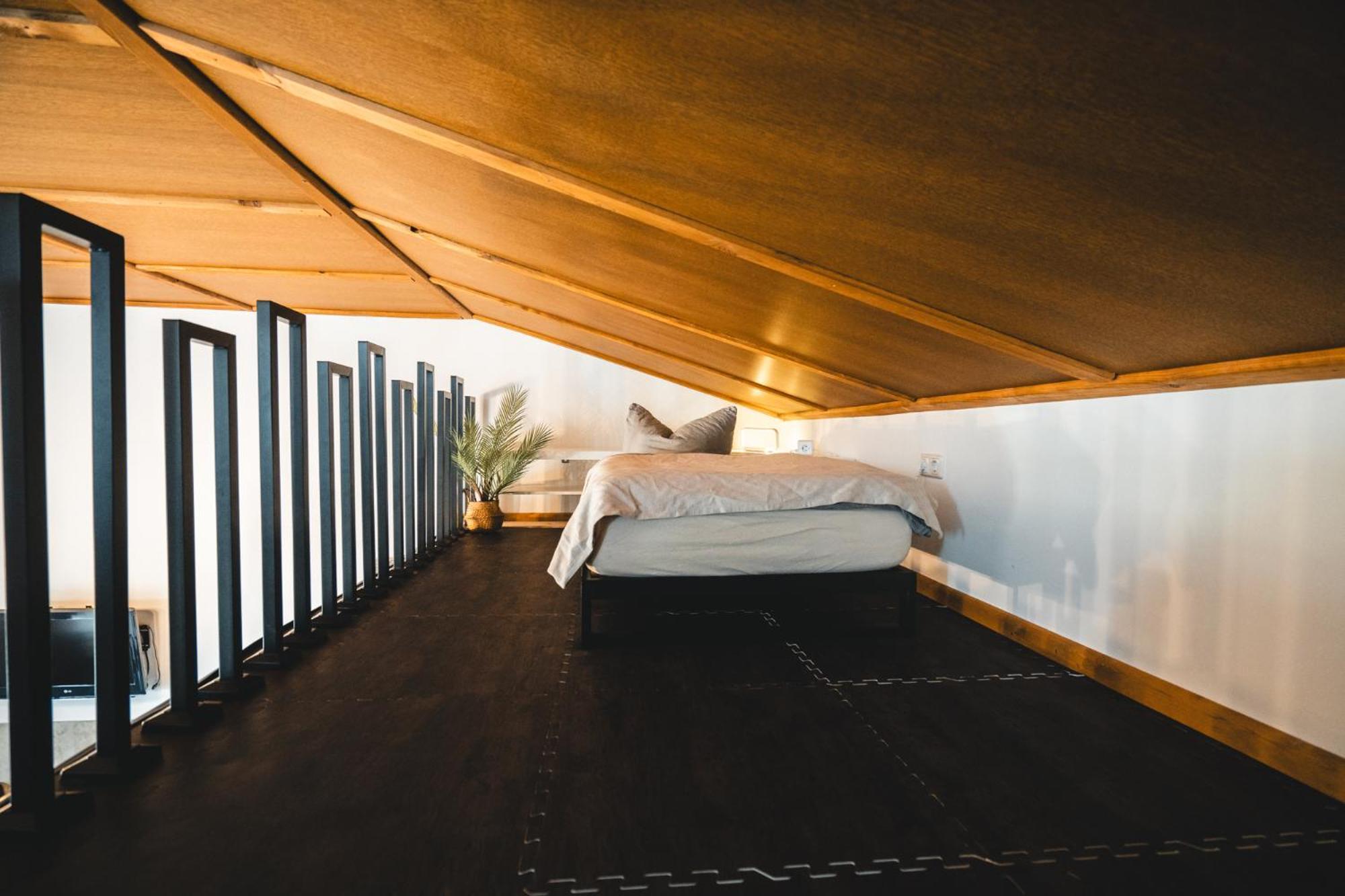 Black Tiger Seaside - Ferienwohnungen Direkt Am See Garden Rom bilde
